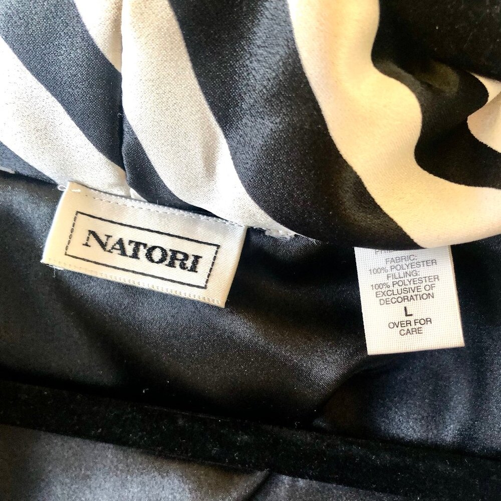 Natori Vintage 90's Jacket PUFFY Coat Lined Black & White Pockets Zebra Print - Picture 3 of 15